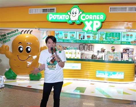Snapped and Scribbled: Potato Corner XP: Bringing to the Center .